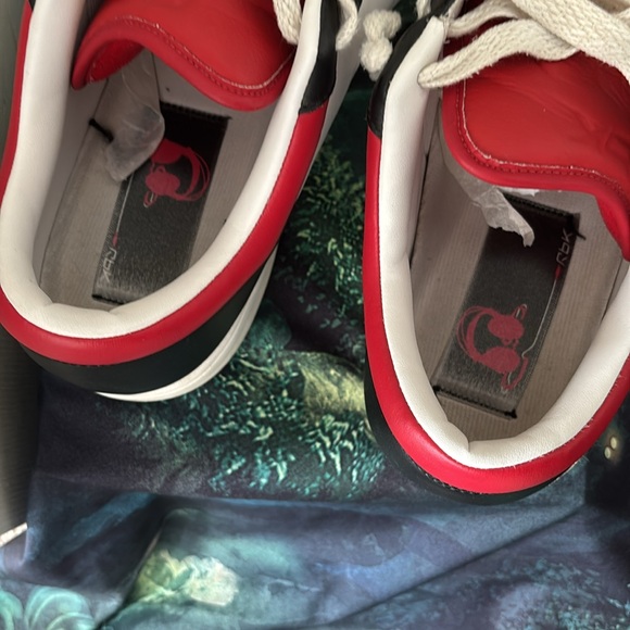 Reebok DJ - Picture 3 of 7